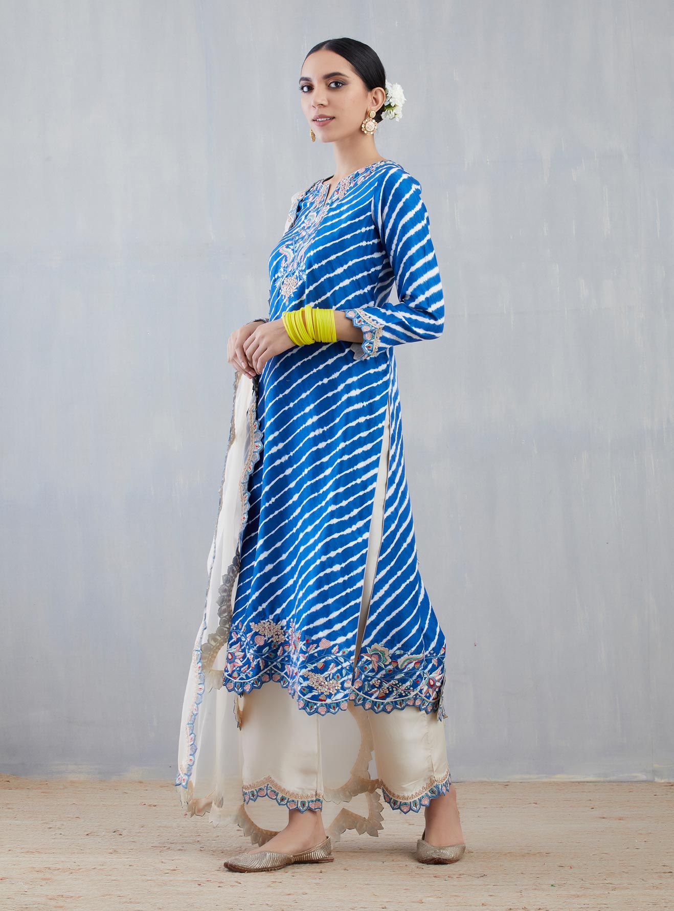 Leheriya kurta on sale